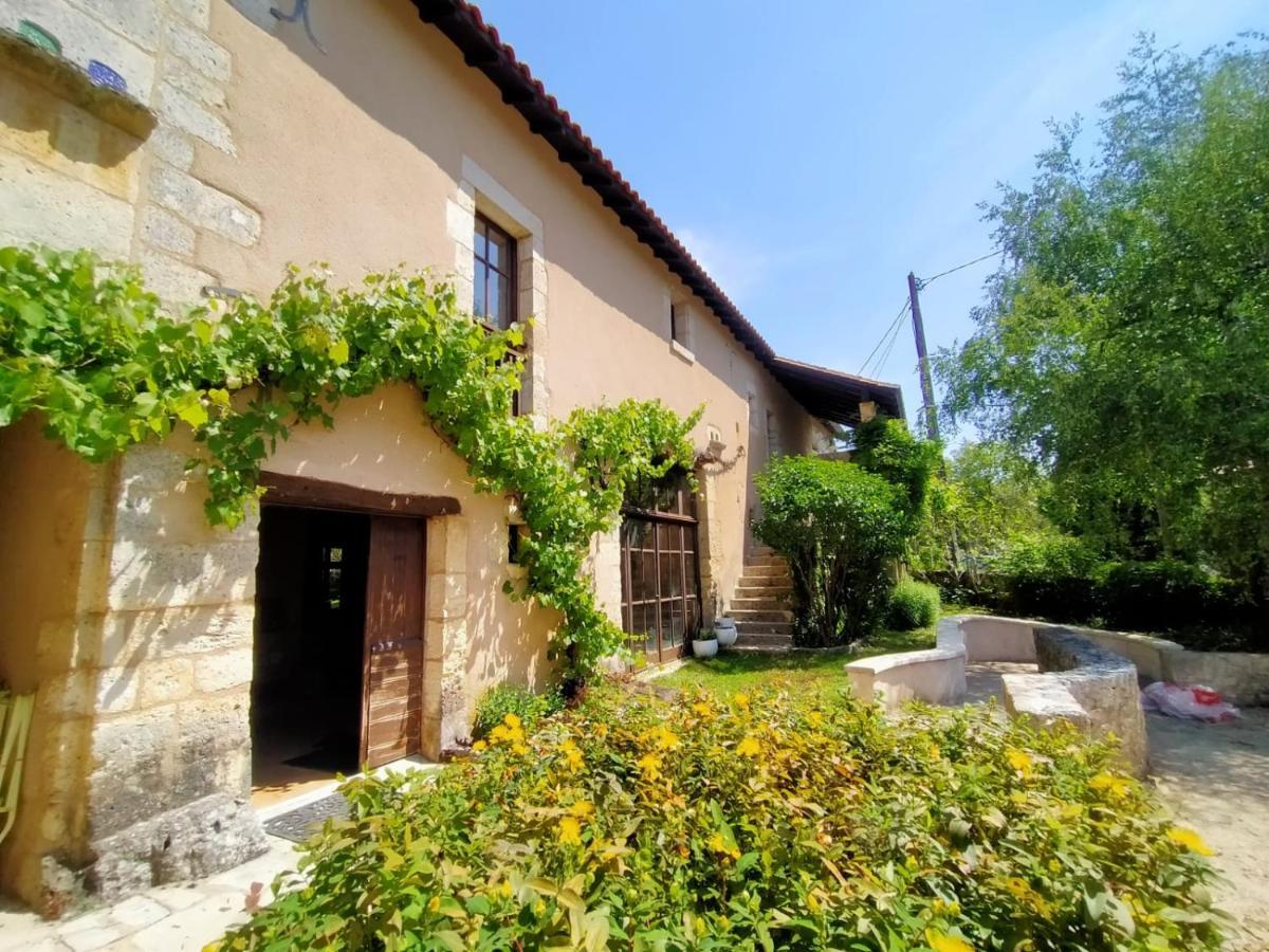 Grande Villa Au Coeur De La Dordogne Paussac-et-Saint-Vivien Dış mekan fotoğraf
